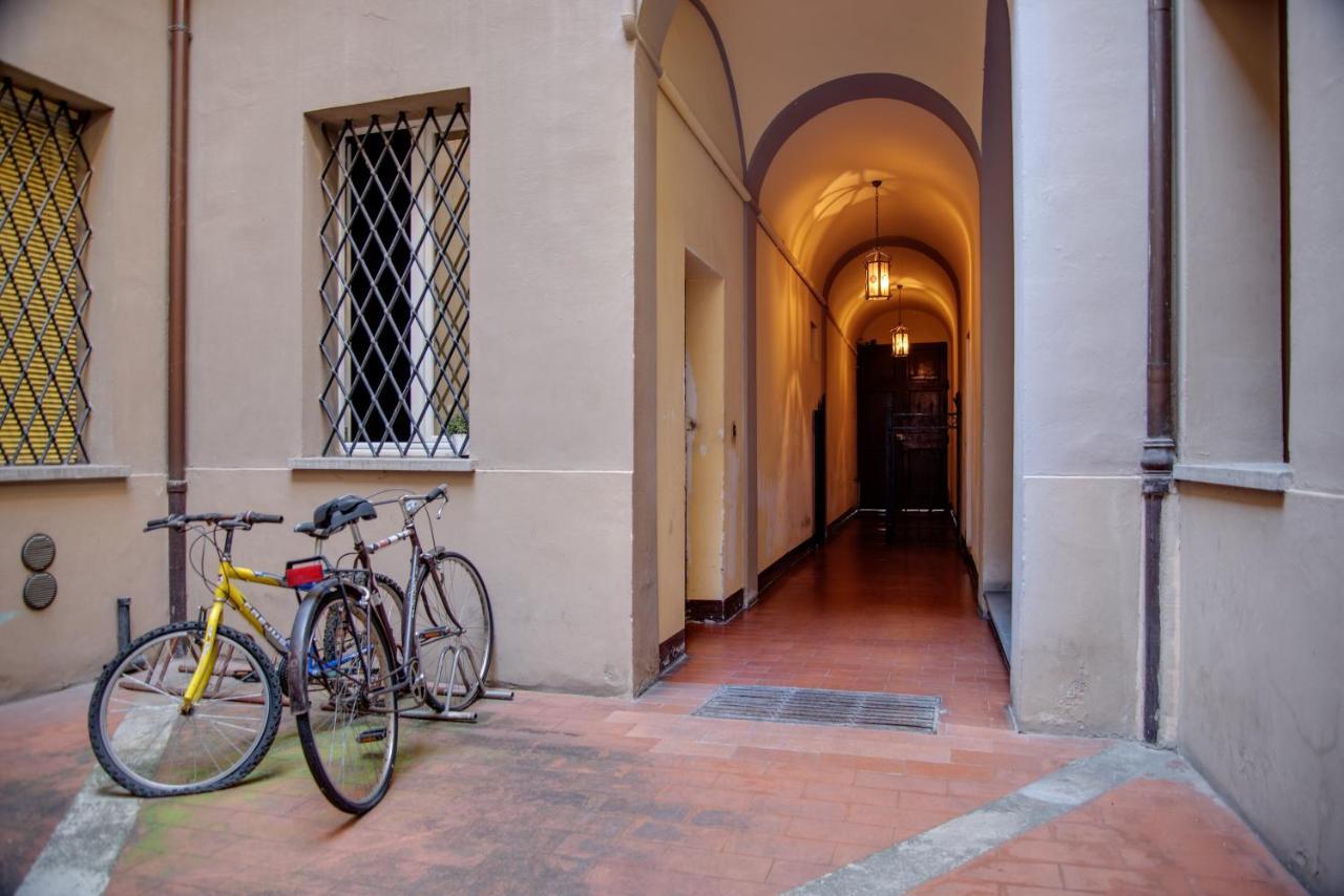 Nel Cuore Di Bologna - Casa Boss Exteriér fotografie